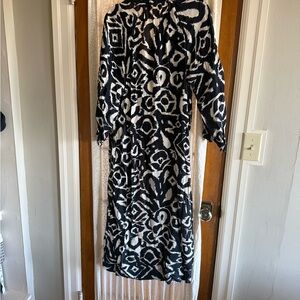 Zara Black and White Geometric Long Sleeve Dress